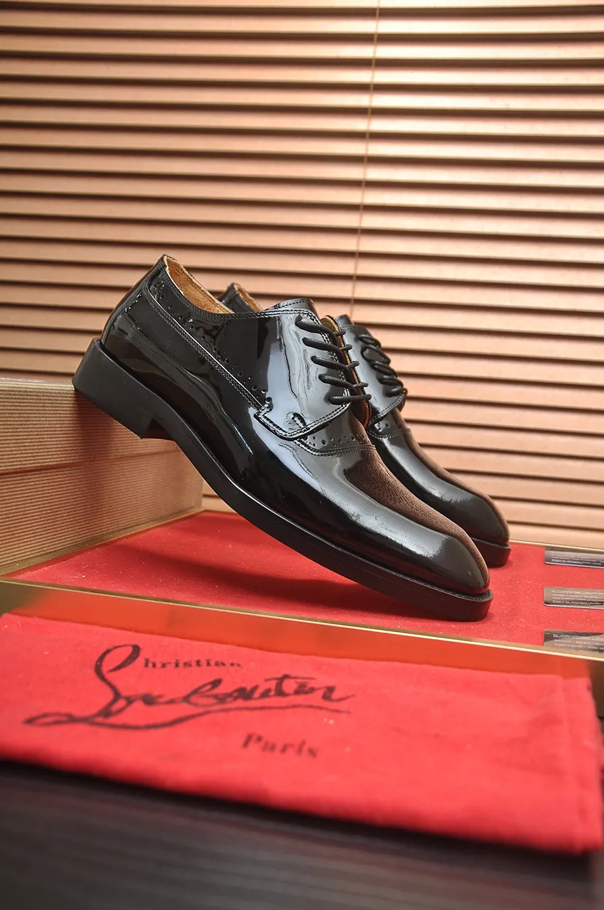 Men's shoes 💰620💶 [Chrstian Loubotin] Red-soled shoes 💋Original mold opening, the highest version on the market, purely handmade ➕Imported cowhide uppers, first-layer water-dyed cowhide lining! Original EU high-gloss outsole. 38 to 45 (45 customized)